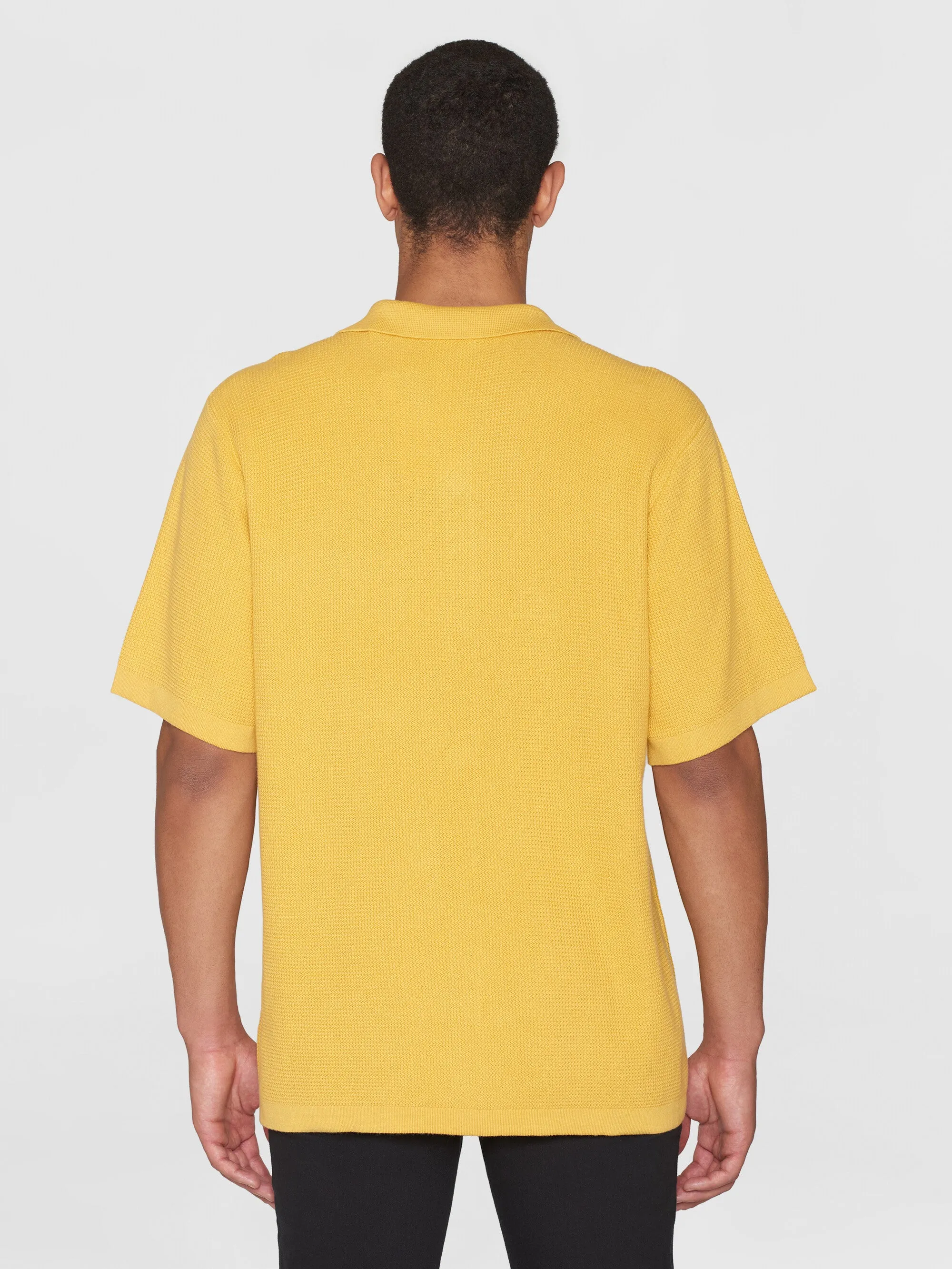 Boxy short sleeve structured knitted shirt - Regenerative Organic Certified™ - GOTS/Vegan - Misted Yellow