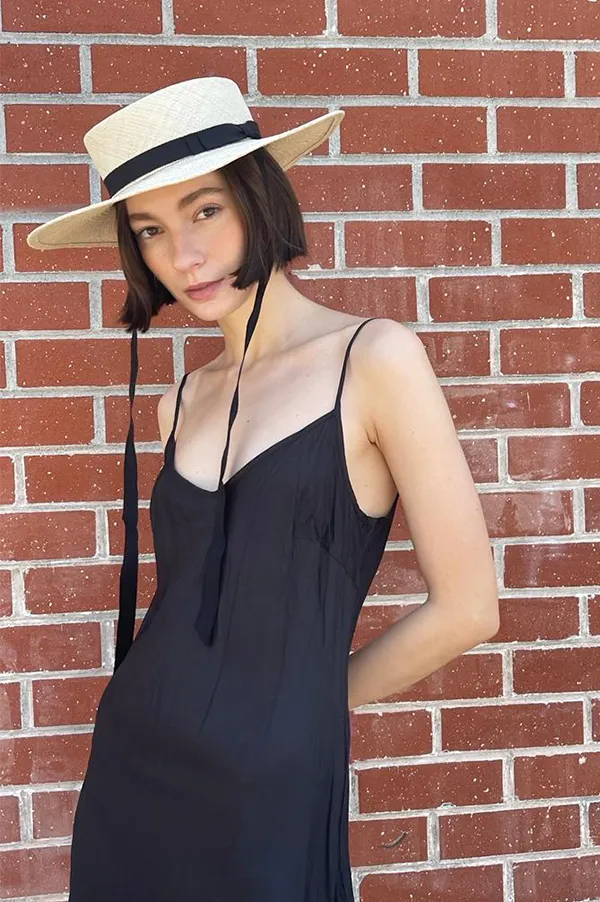 Calf-Length Bias Long Slip in Black