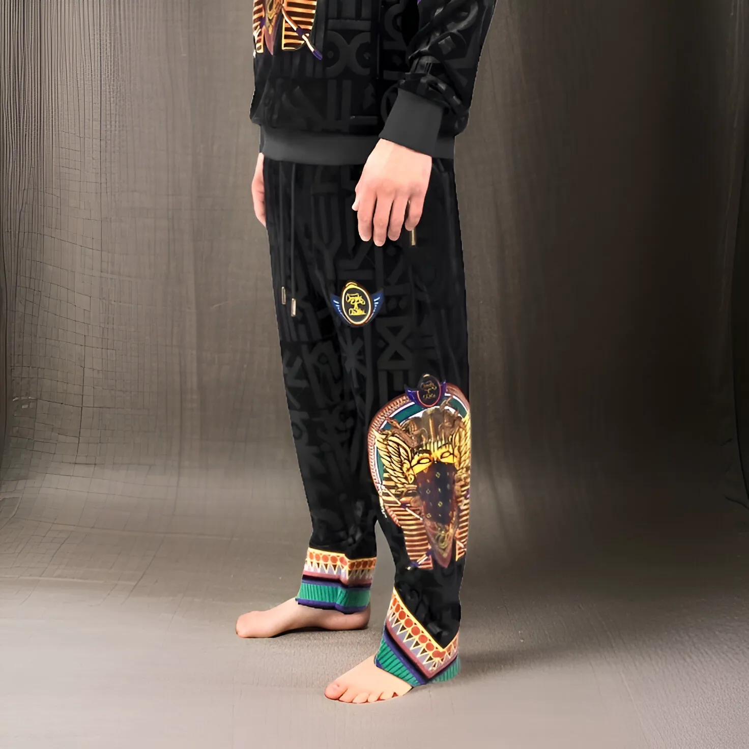 ^CROOKS & CASTLES^ (BLACK-MULTI) *KING TUT* VELOUR JOGGER SWEATPANTS