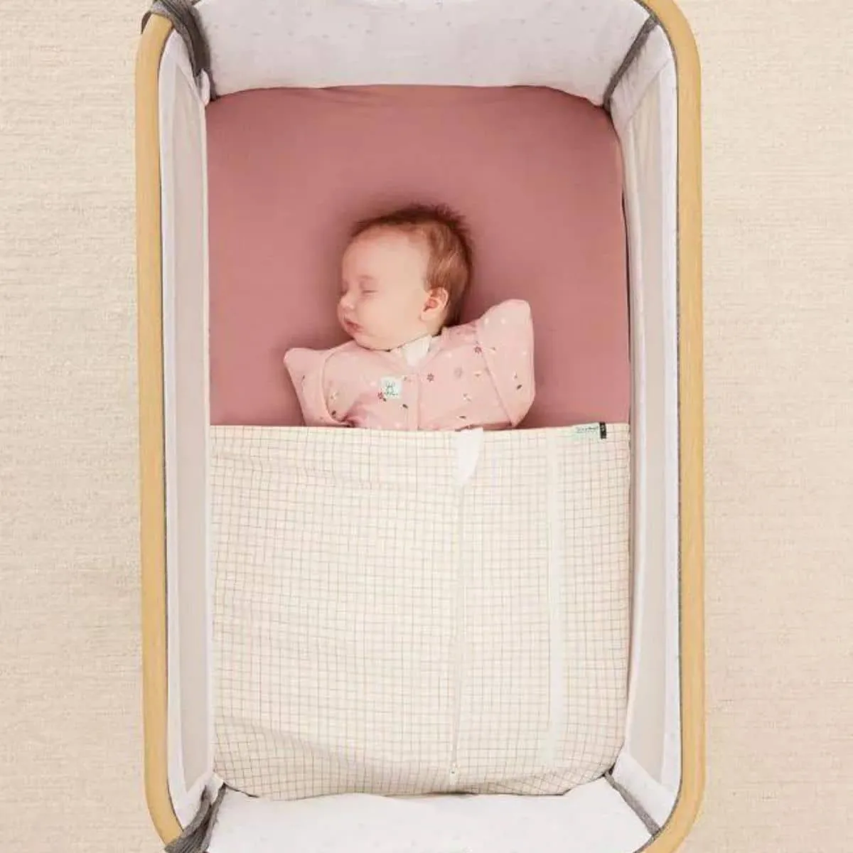 ergopouch Baby Tuck Sheet - Bedside Sleeper