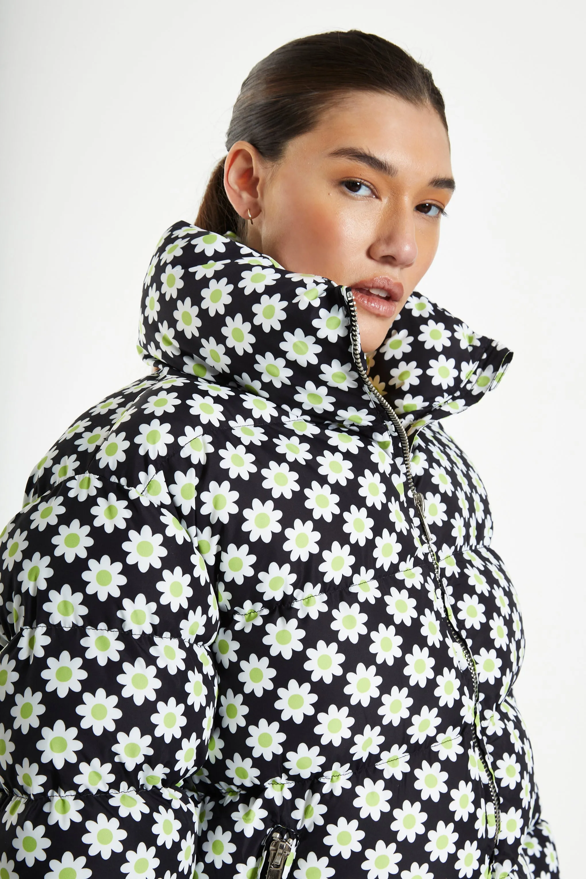 Glamorous Sixties Flower Puffa Jacket