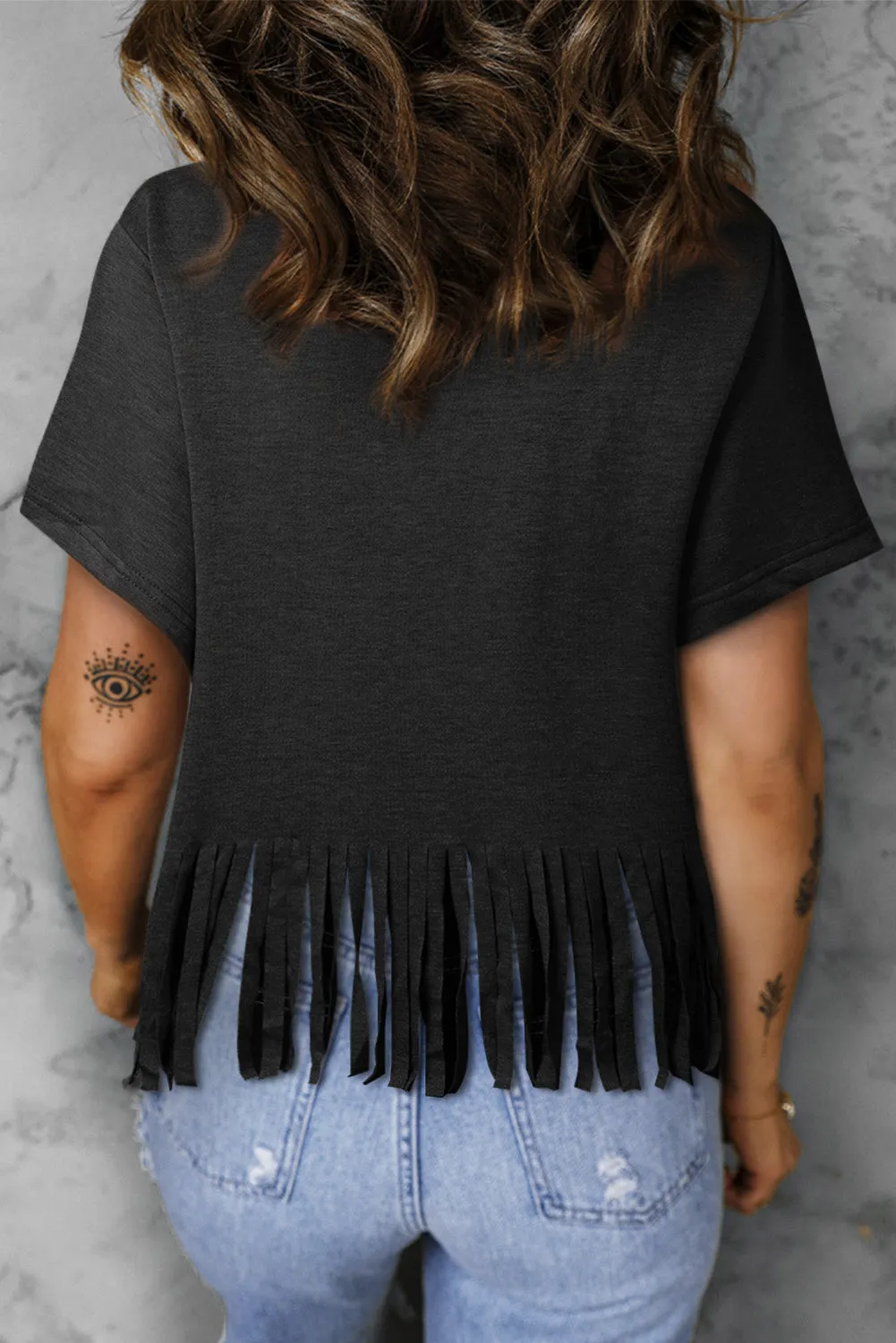 Graphic V-Neck Fringe Hem T-Shirt