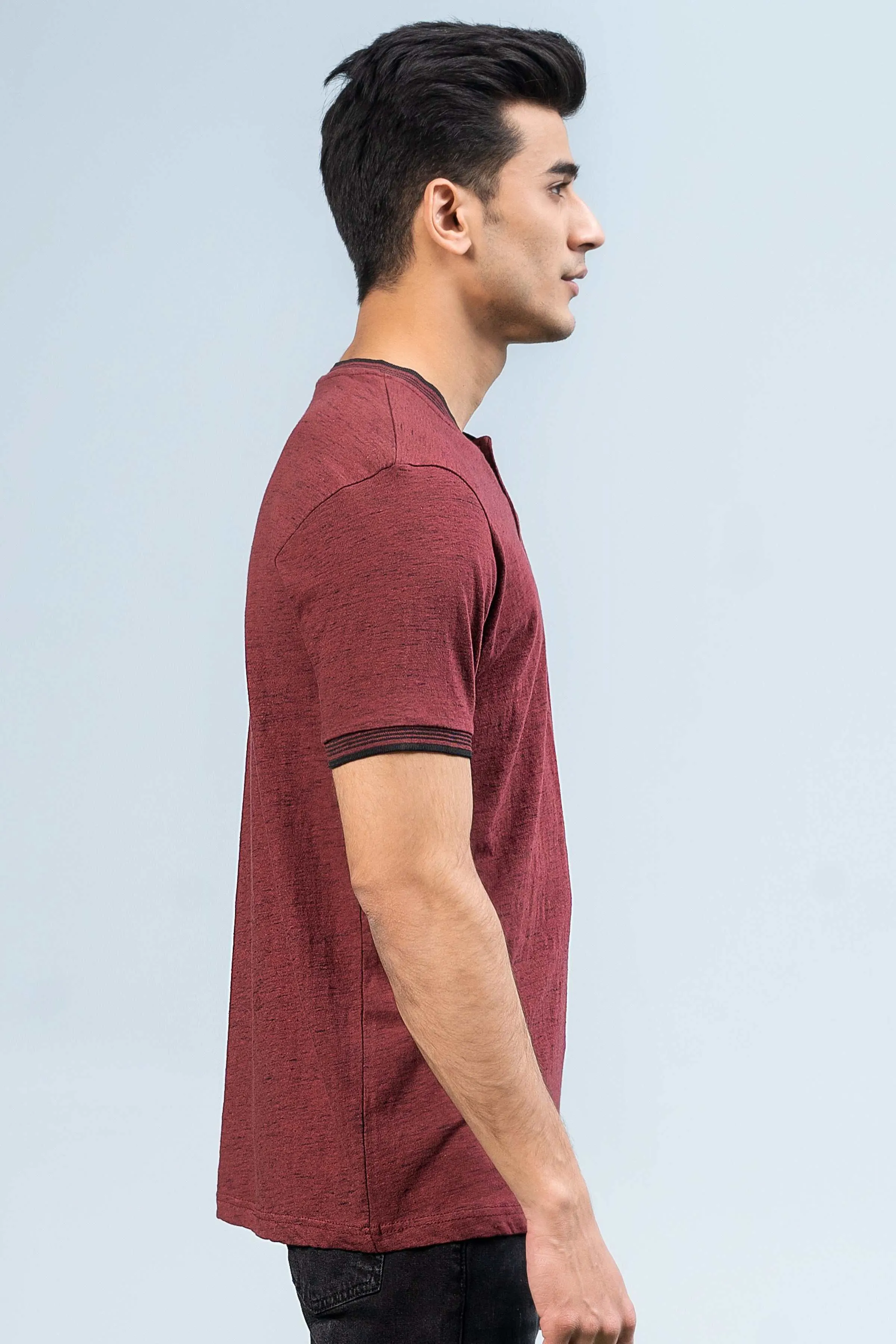 HENLEY SHIRT MAROON