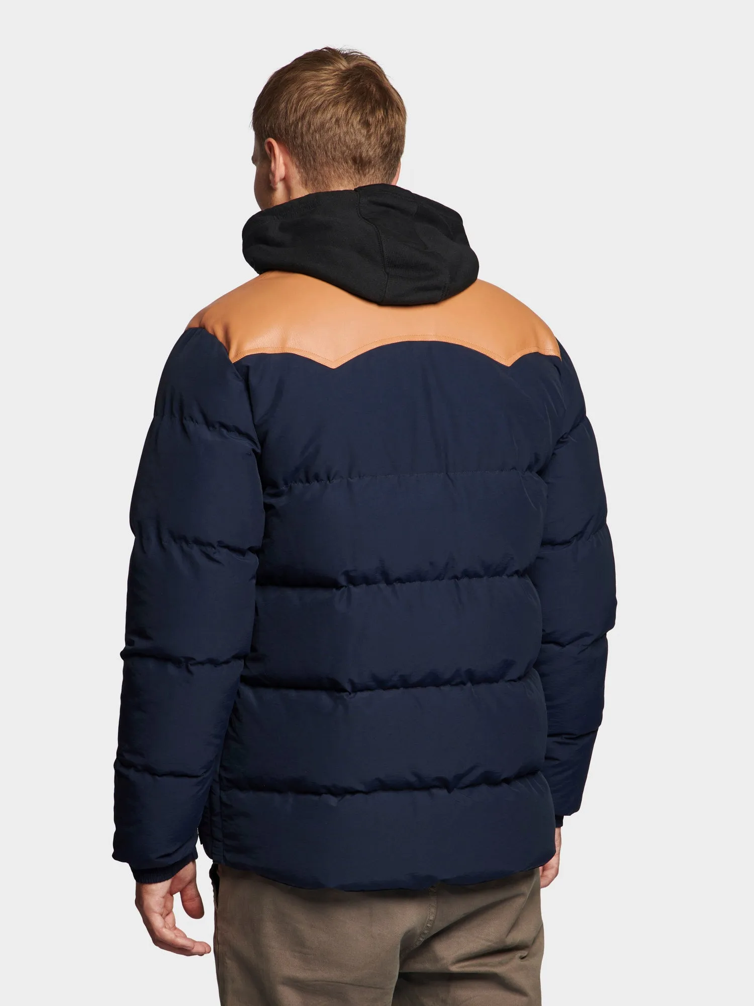 Pelam Puffer Jacket in Navy Blue