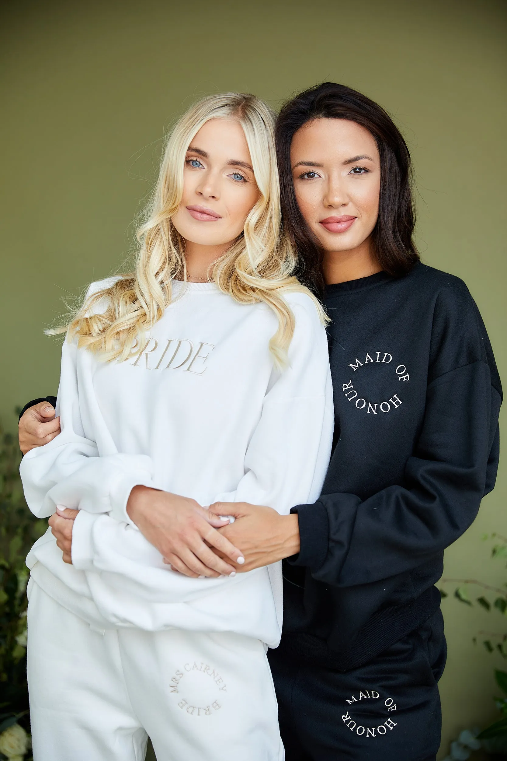 Personalised Bridal Sweatshirt and Jogger Tracksuit - Black