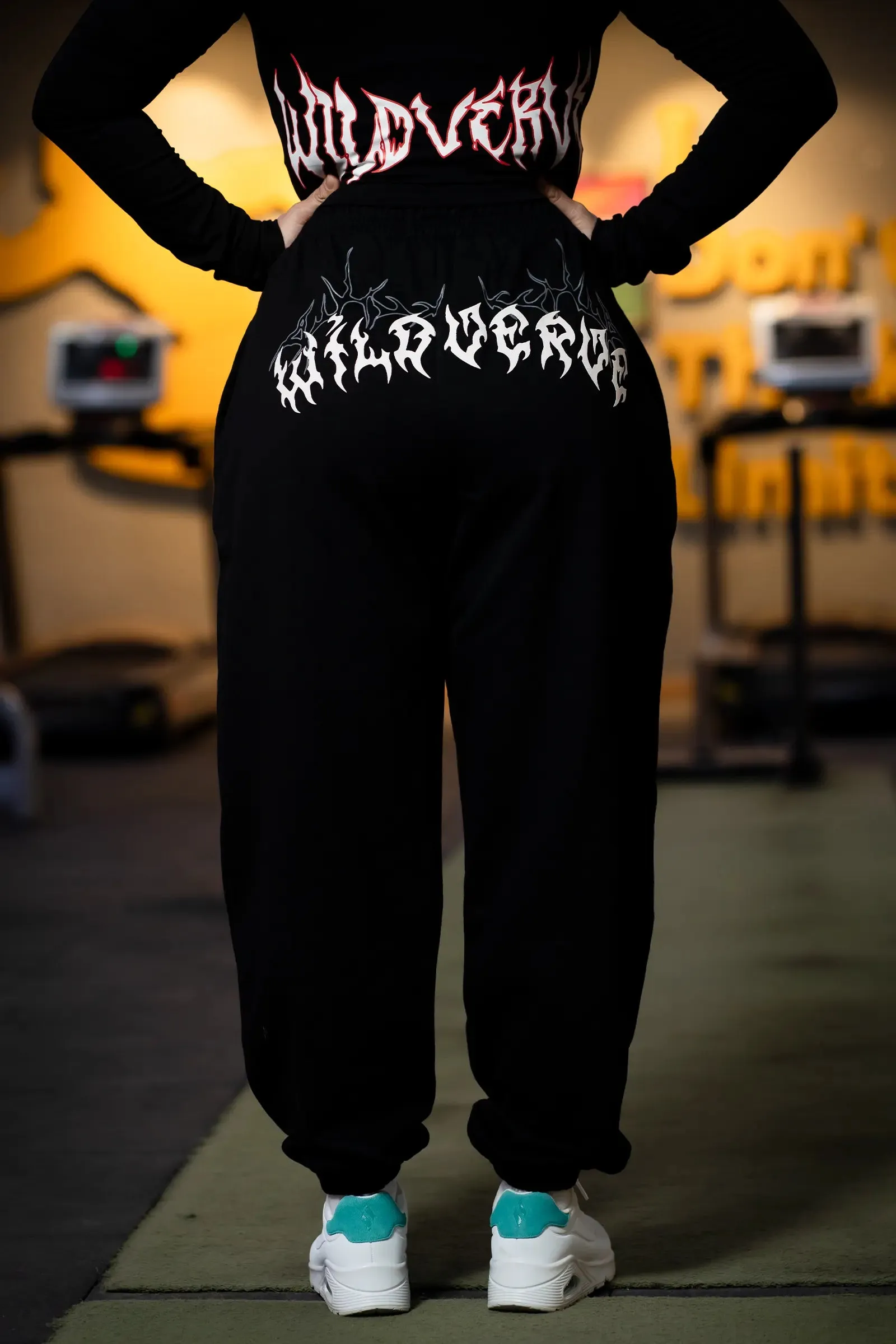 SPIDER STRIKE JOGGER (BLACK)