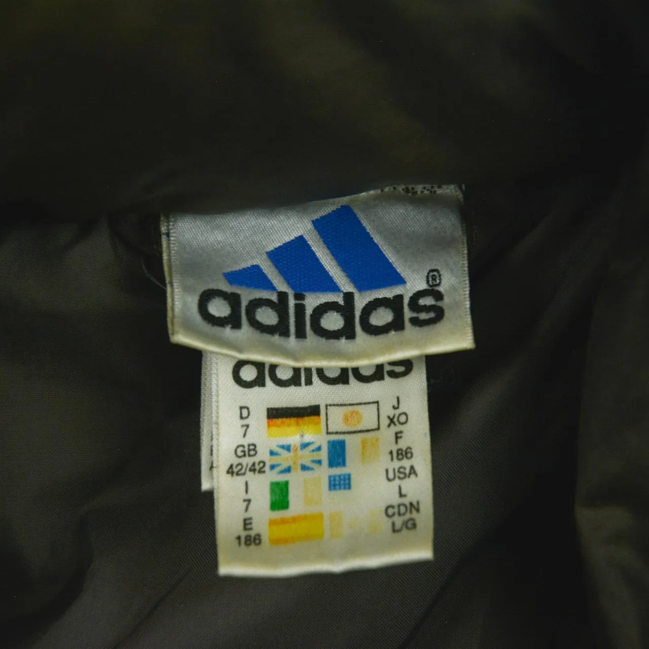 Vintage Adidas Puffer Jacket Size XL