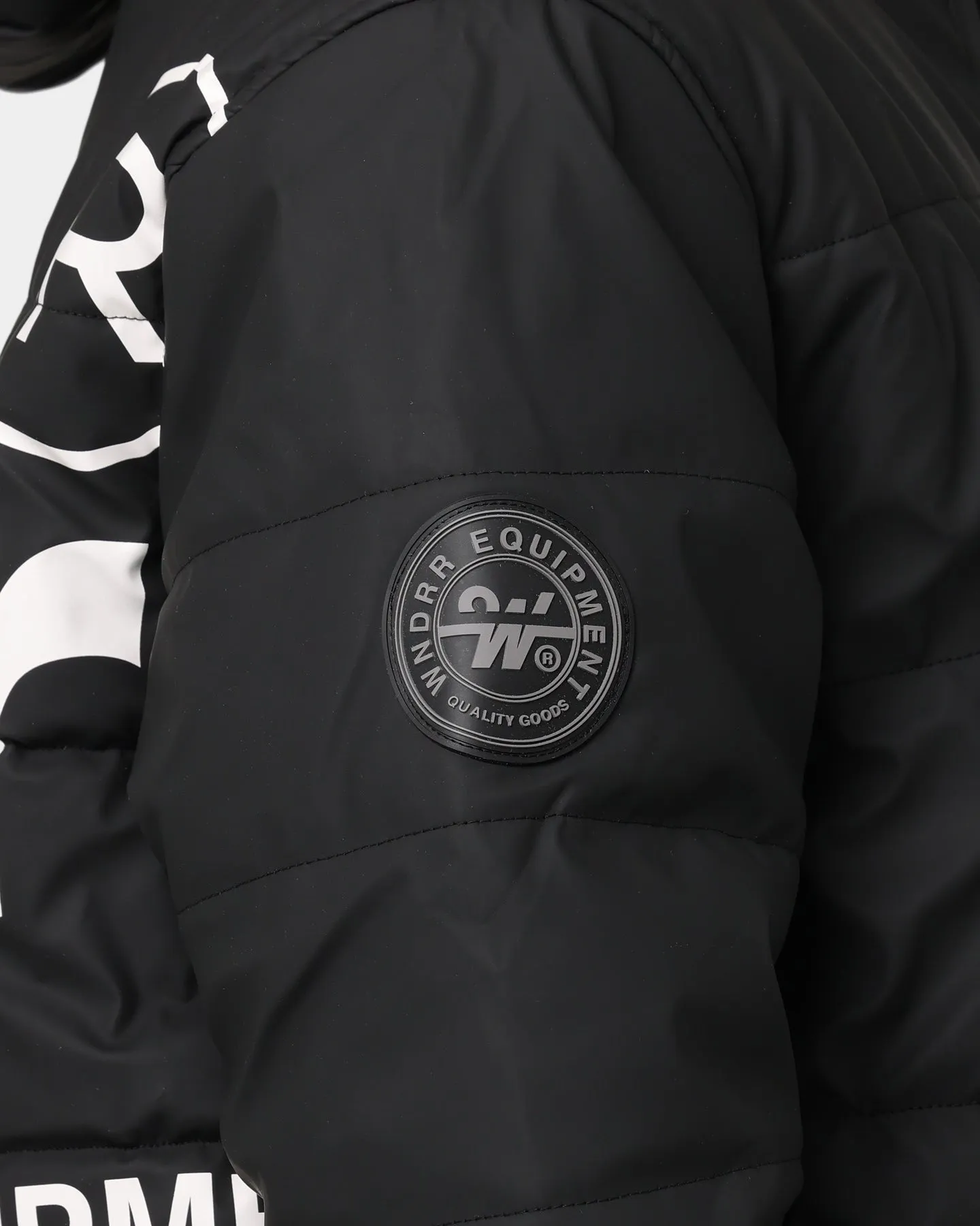 WNDRR Dos Puffer Jacket Black